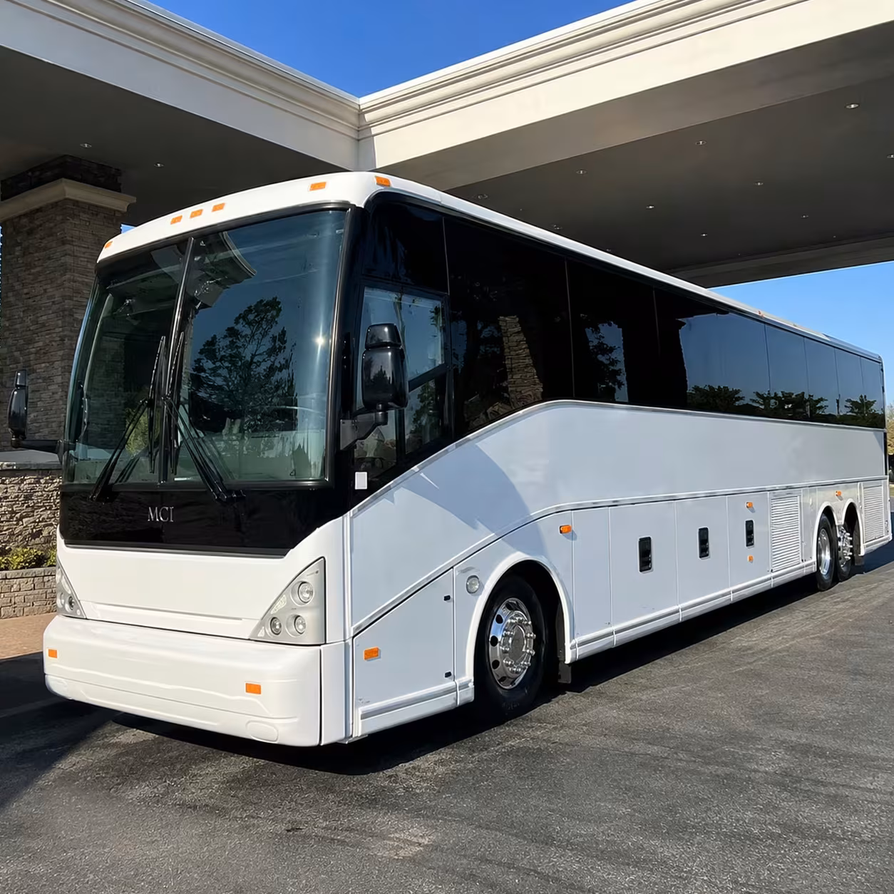 agricultural and energy sector employee shuttles in bakersfield