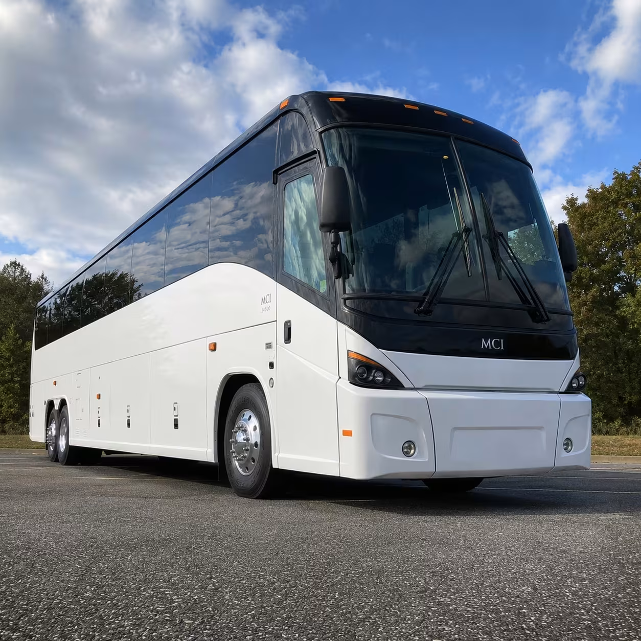 bakersfield airport shuttle buses for meadows field and lax
