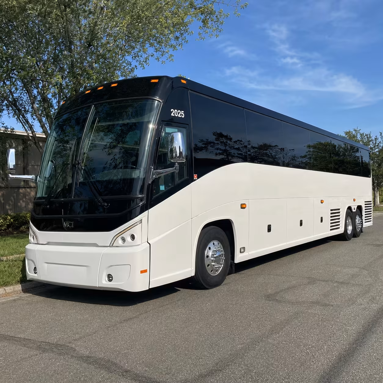 bakersfield shuttle buses for sunday services and worship