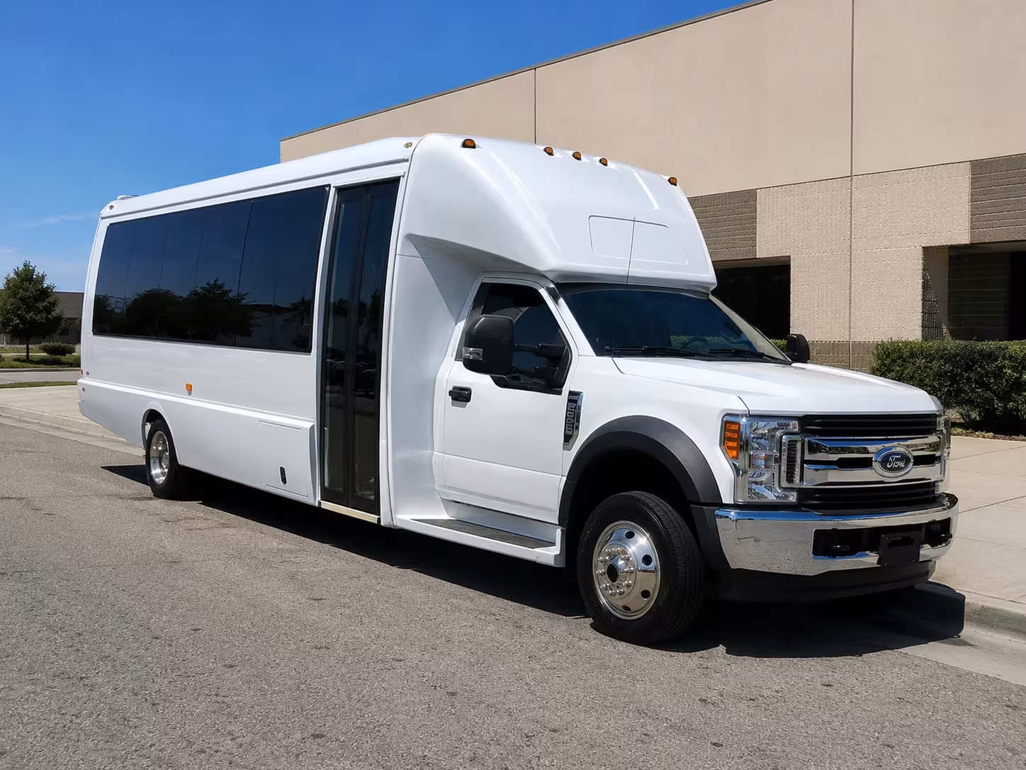 bakersfield sporting event transportation