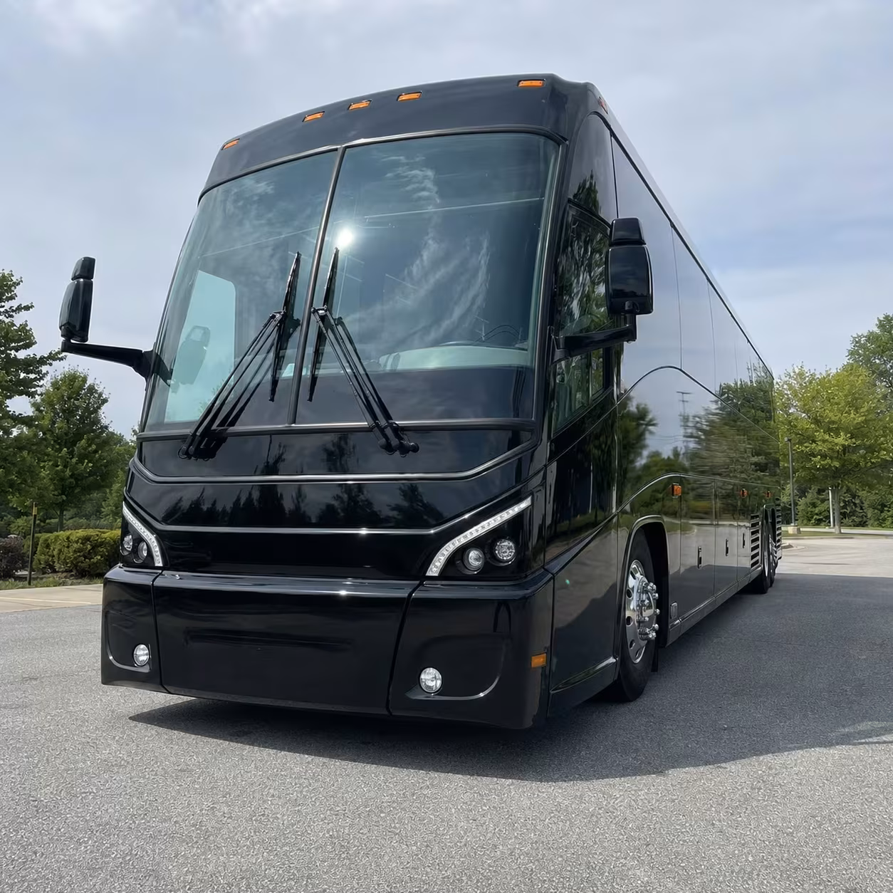 bakersfield to los angeles bus rentals over the grapevine