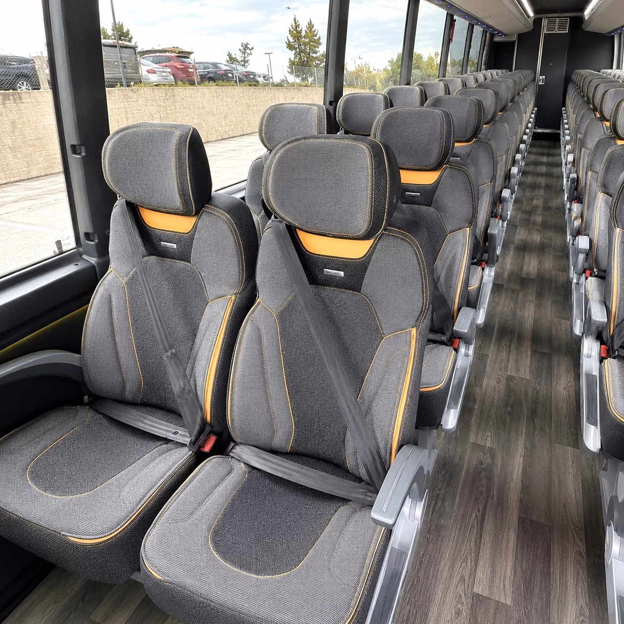 charter bus rentals from bakersfield to los angeles games